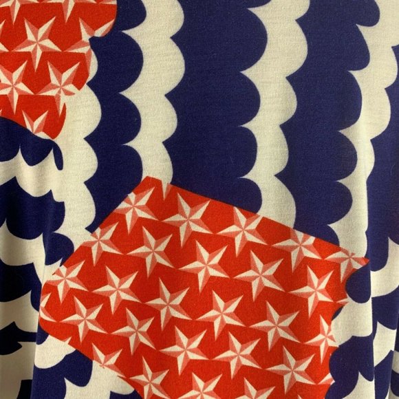 LuLaRoe Medium Irma Shirt USA Flag Top Stars Strip - Picture 4 of 5